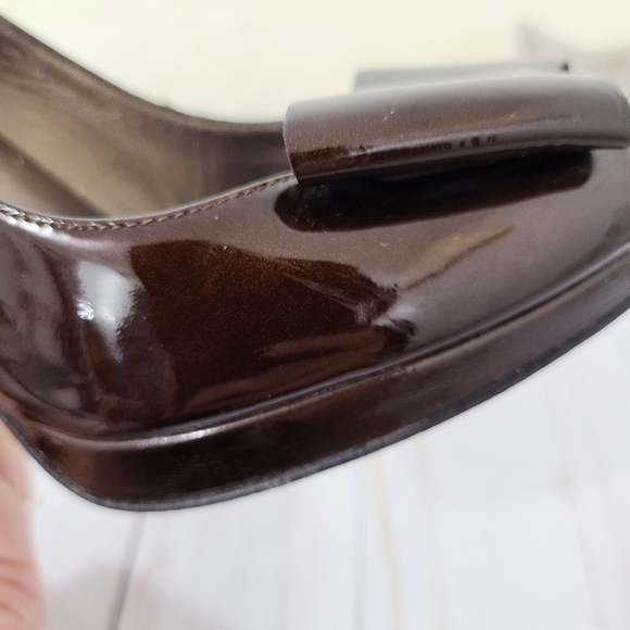 Stuart Weitzman Bowright peep toe pumps bow brown - Picture 6 of 8